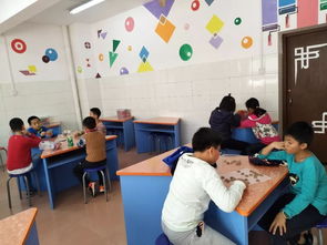 家校協(xié)同促成長，繽紛活動潤童心——萬秀區(qū)青少年活動中心校外教育活動走進工廠路小學(xué)