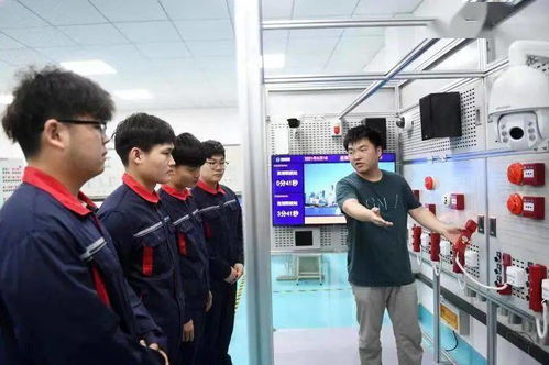 大力發(fā)展職業(yè)教育，以專業(yè)咨詢服務(wù)賦能經(jīng)濟高質(zhì)量發(fā)展